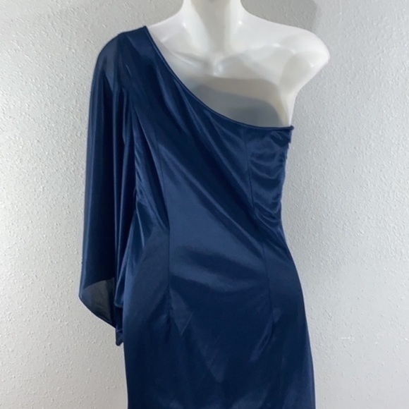 Hailey Logan by Adrianna Papell navy one drape sleeve dress - Picture 12 of 12